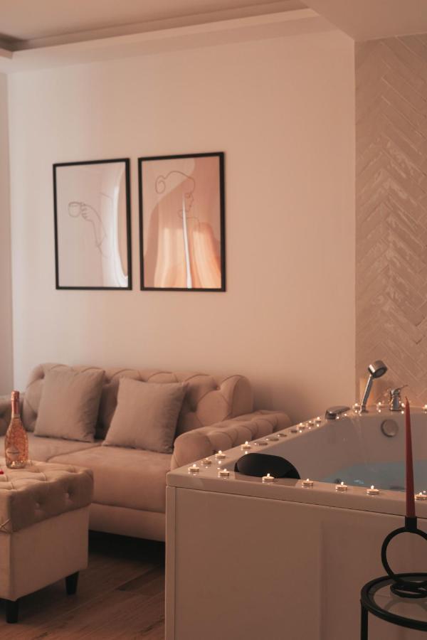 Luxury Jacuzzi Apartment Mostar Esterno foto