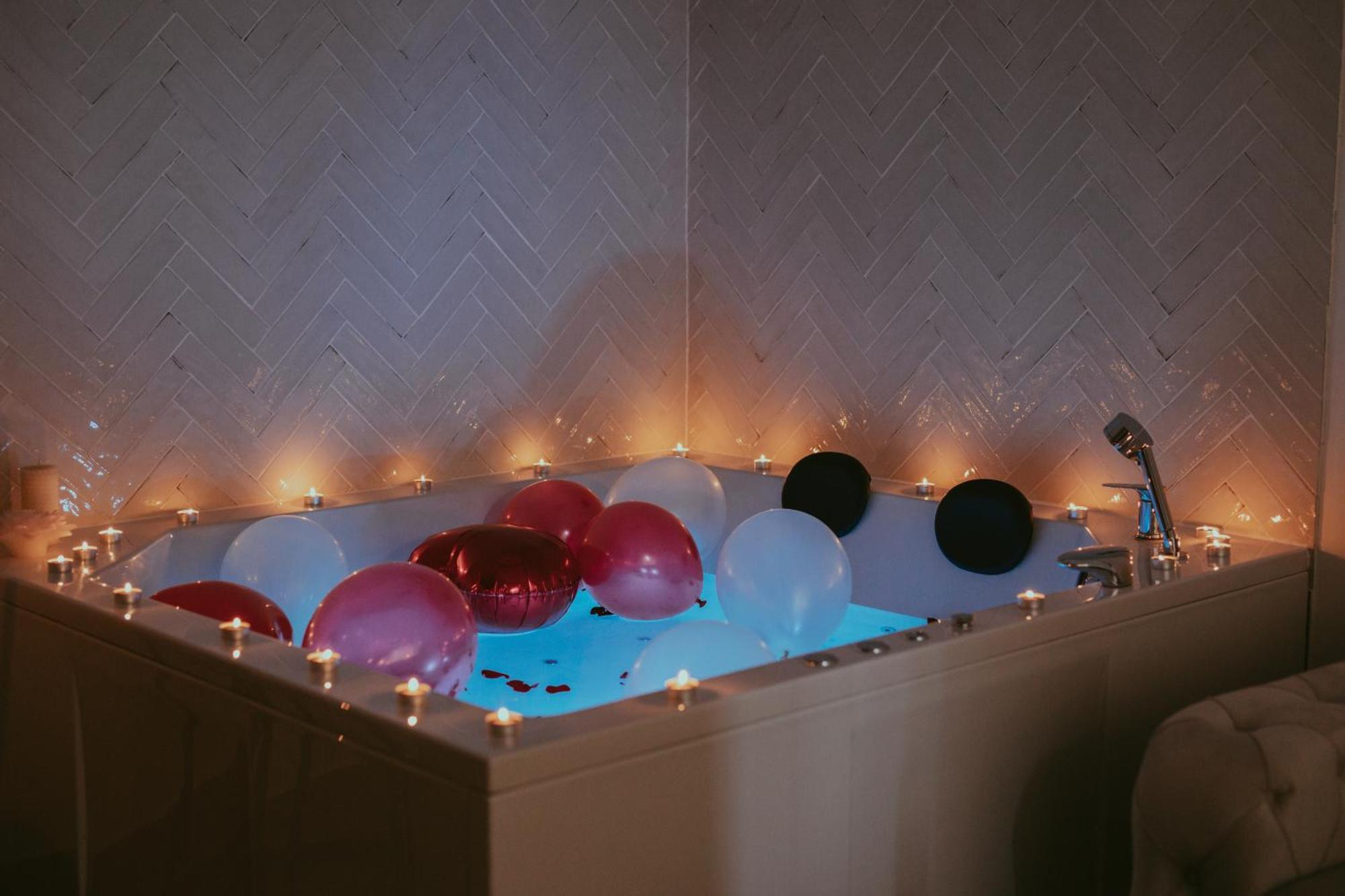 Luxury Jacuzzi Apartment Mostar Esterno foto